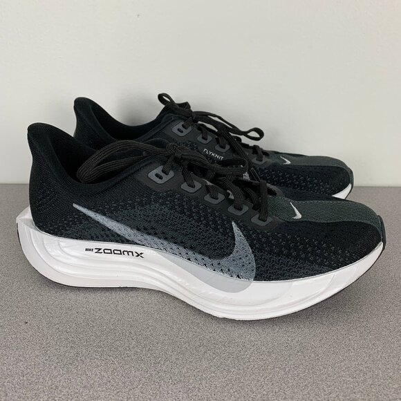 Nike Pegasus Plus Women's Road Running Shoes FQ7261-002 size 6.5 - Picture 1 of 11